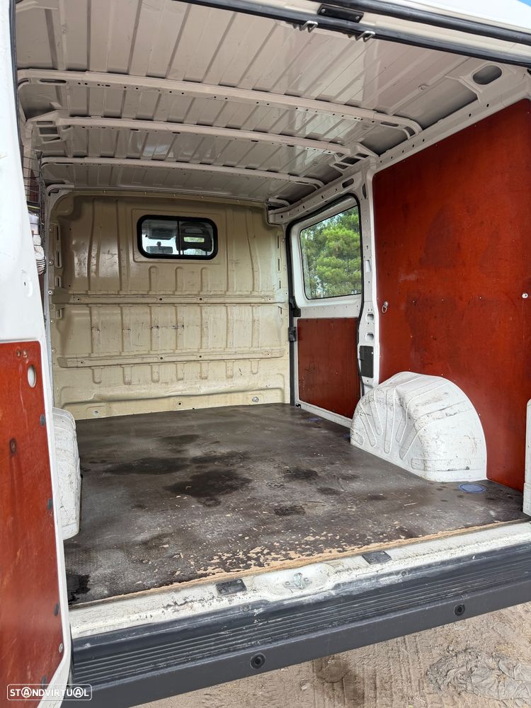 Peugeot Boxer 2.2 HDi 330 L1H1 - 11
