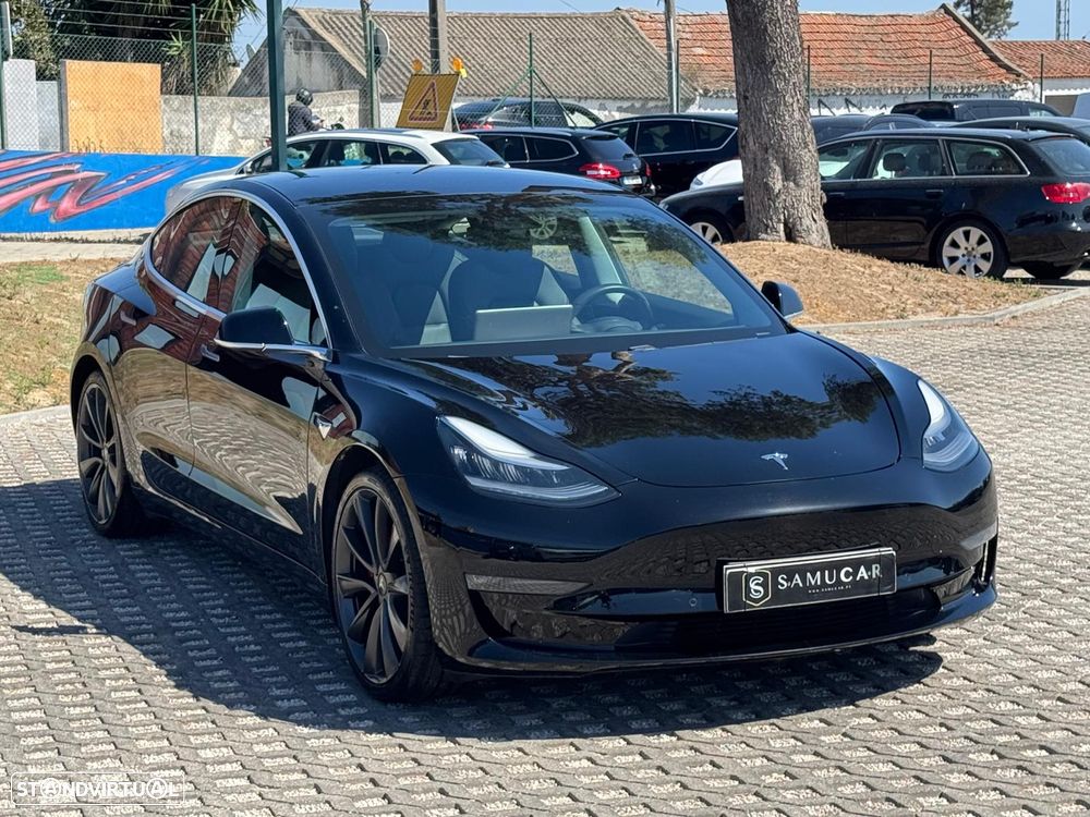 Tesla Model 3 Performance Dual Motor AWD - 29