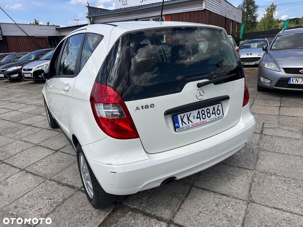 Mercedes-Benz Klasa A 160 BlueEFFICIENCY Elegance - 28