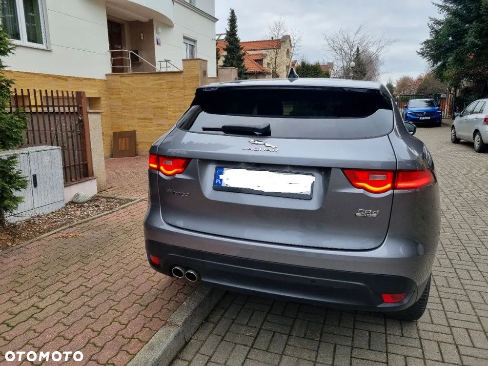 Jaguar F-Pace - 3