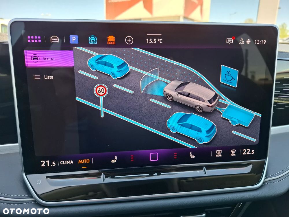 Volkswagen Passat Variant 2.0 TDI SCR DSG Elegance - 33