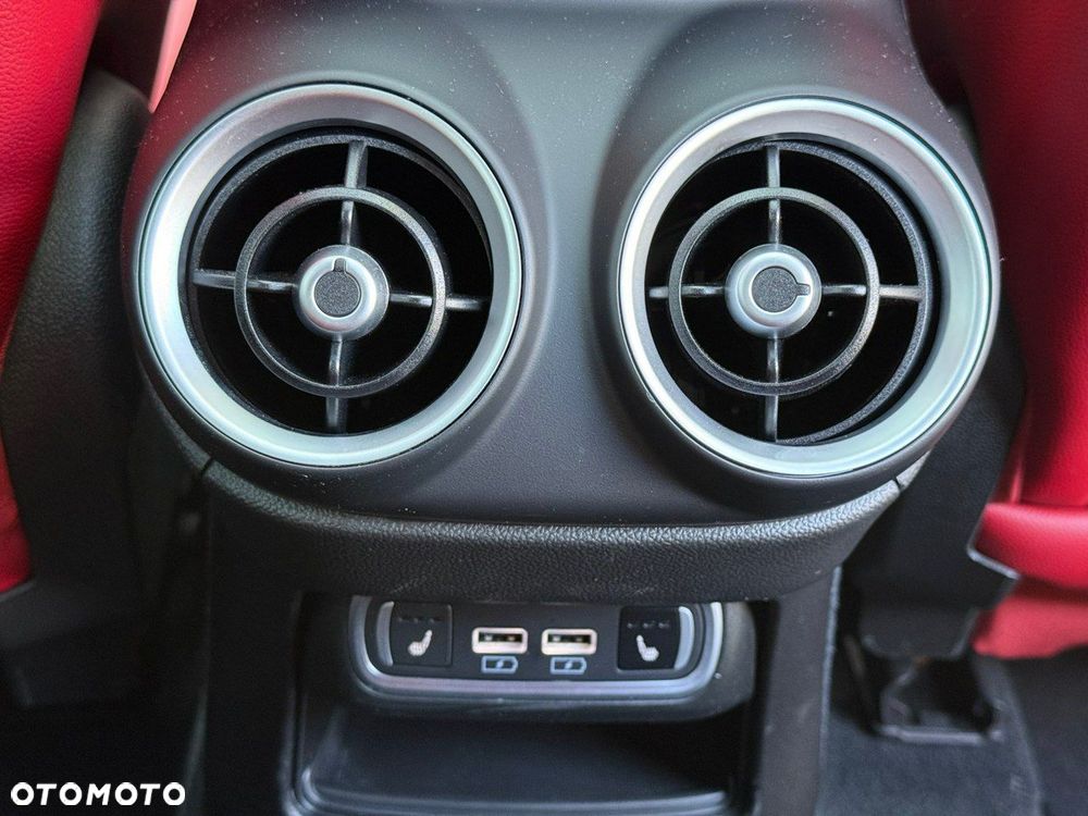 Alfa Romeo Stelvio 2.0 Turbo 16V AT8-Q4 Super - 38