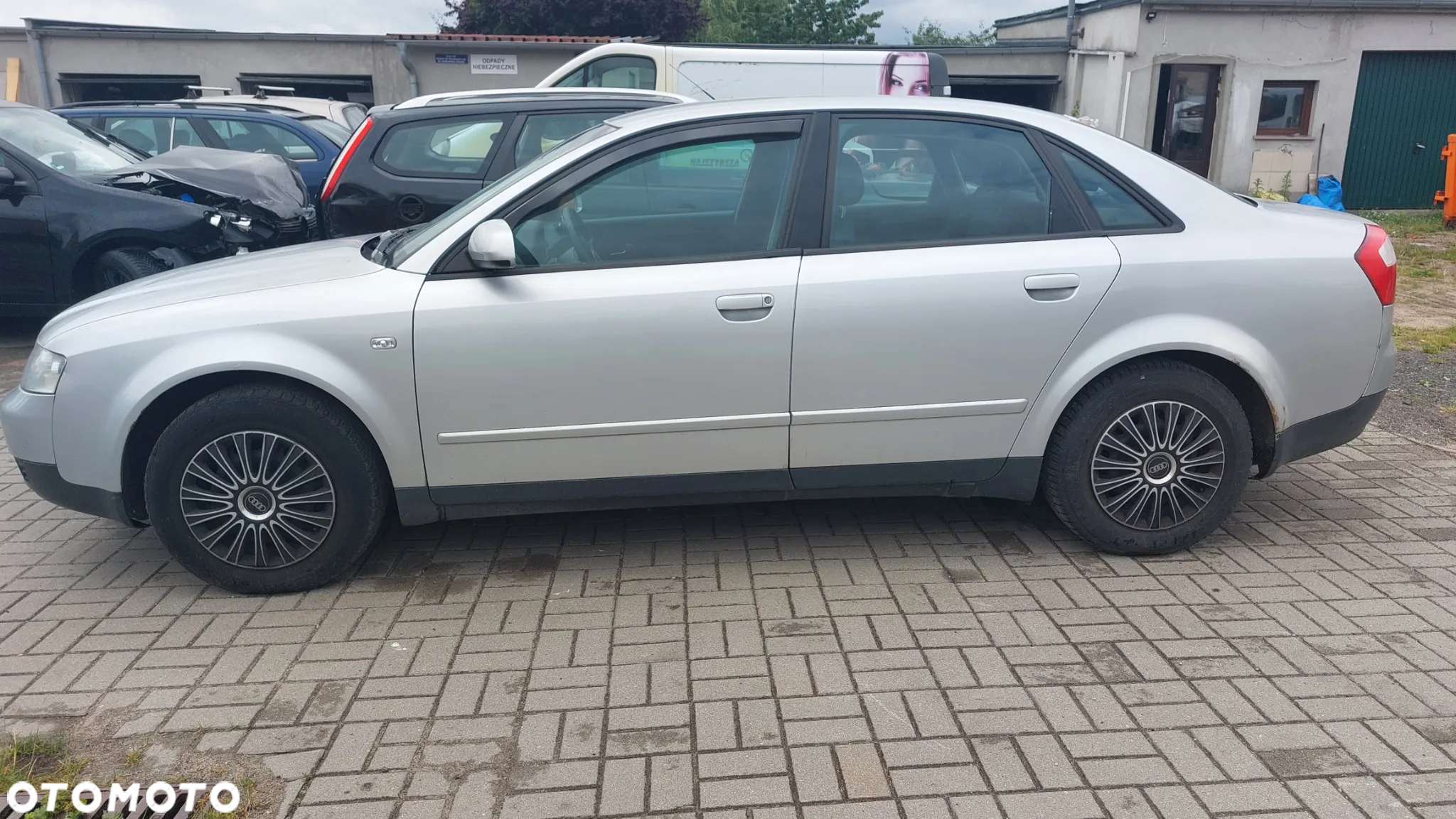 Audi A4 B6 na części 2001 r. 1,6 b drzwi szyby fotele podsufitka silnik skrzynia lusterko maska klapa - 4