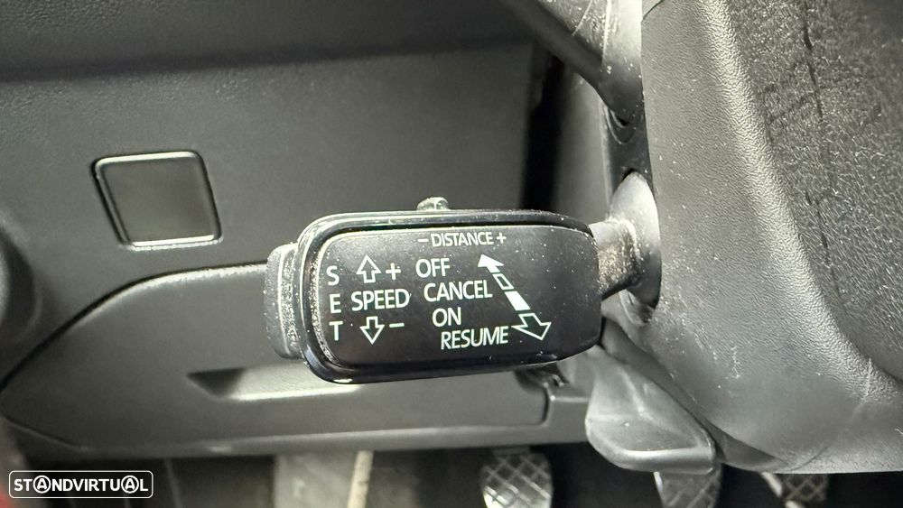 SEAT Leon ST 1.6 TDI FR S/S - 19