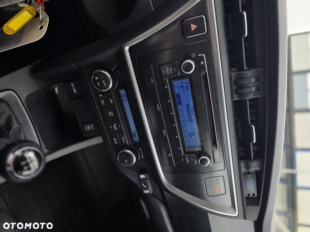 Toyota Auris 1.6 Active - 13