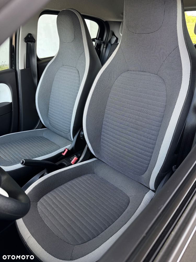 Renault Twingo SCe 70 LIMITED - 18