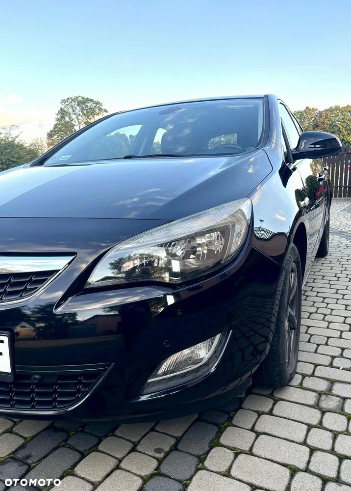 Opel Astra - 2