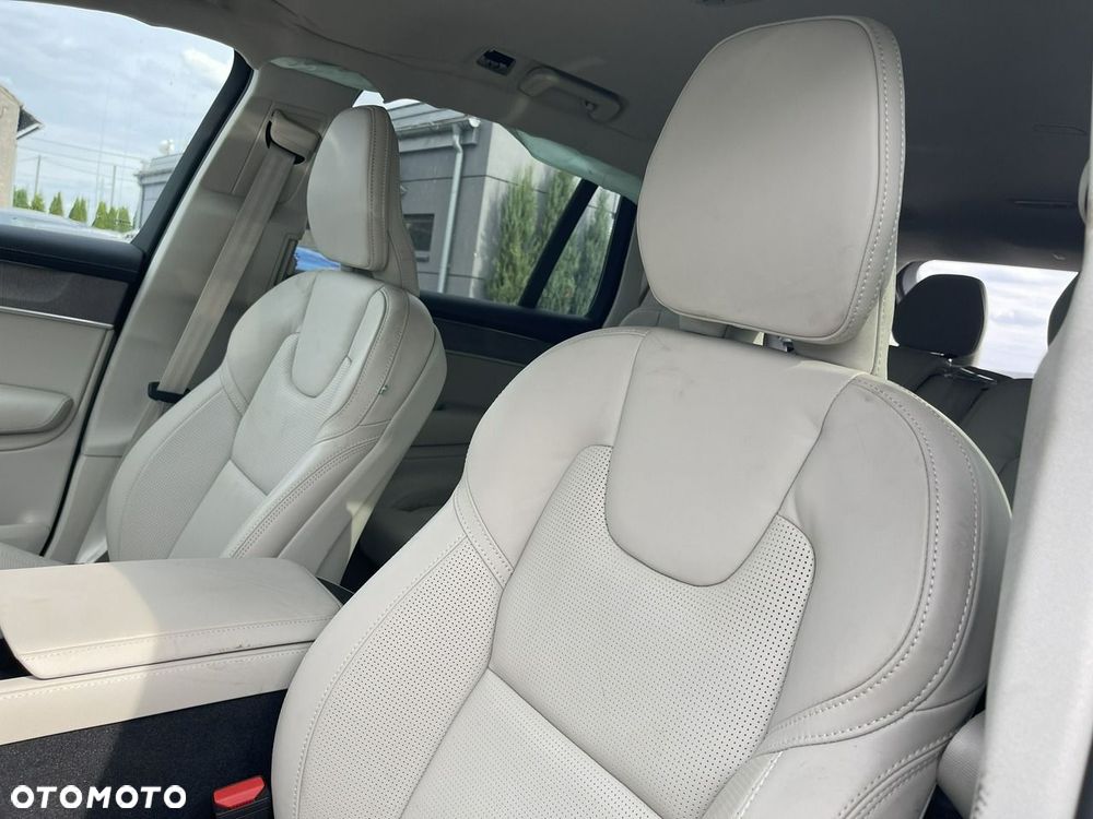 Volvo XC 90 B5 B AWD Ultra Bright 7os - 16