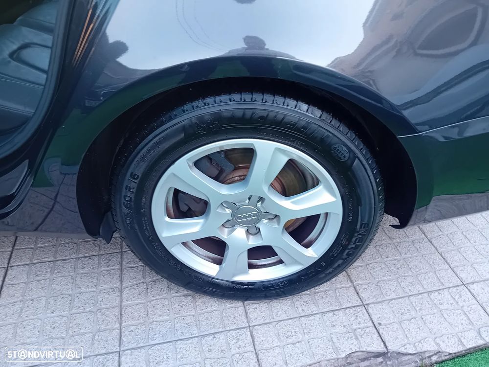 Audi A4 Avant 2.0 TDI Sport - 15