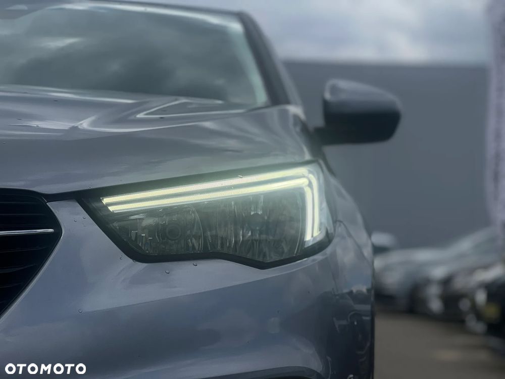 Opel Grandland X - 11