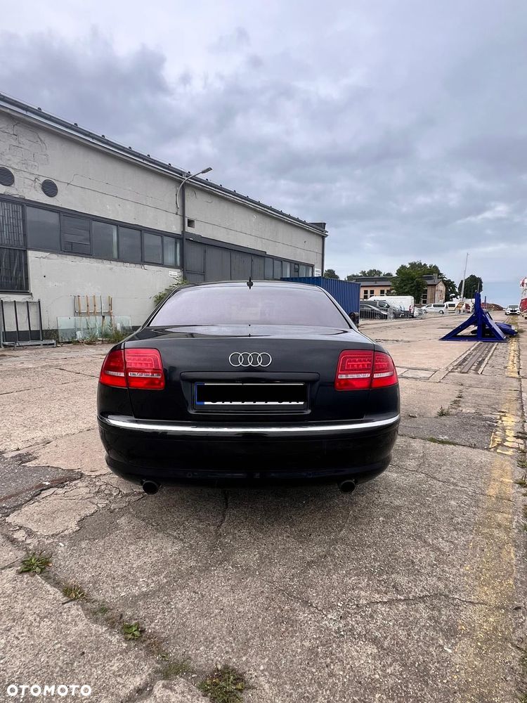 Audi A8 - 2