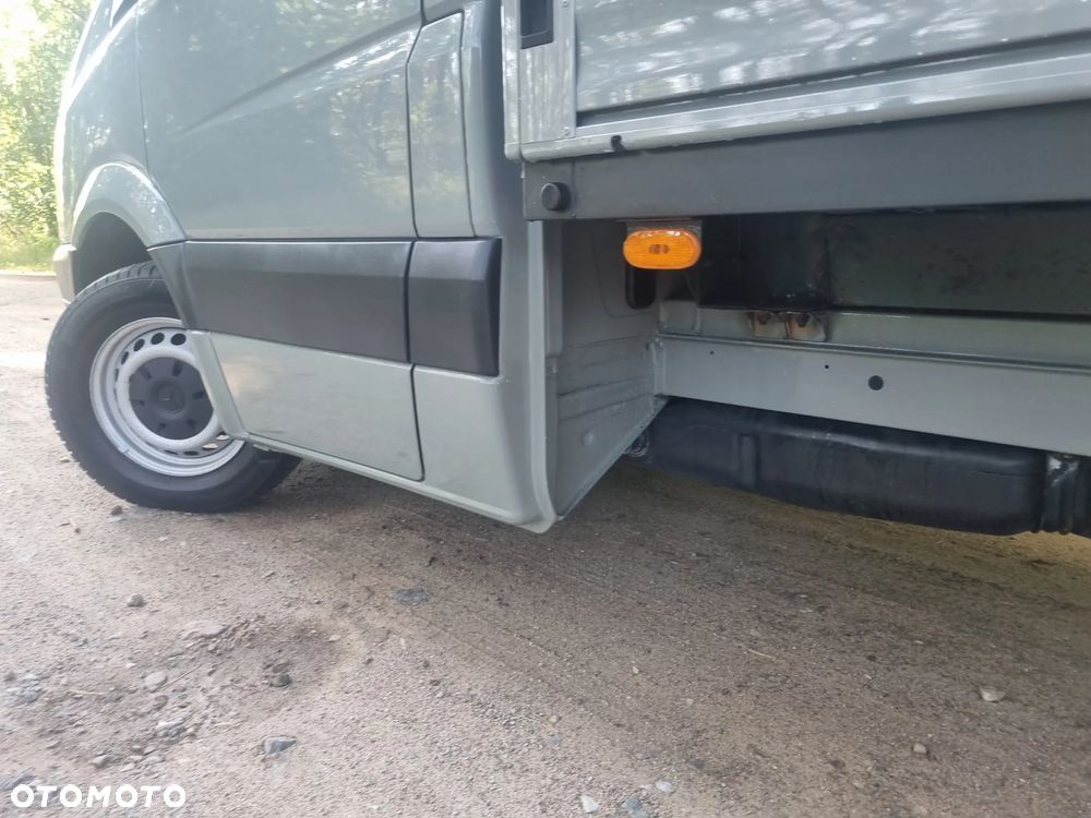 Mercedes-Benz Sprinter - 39