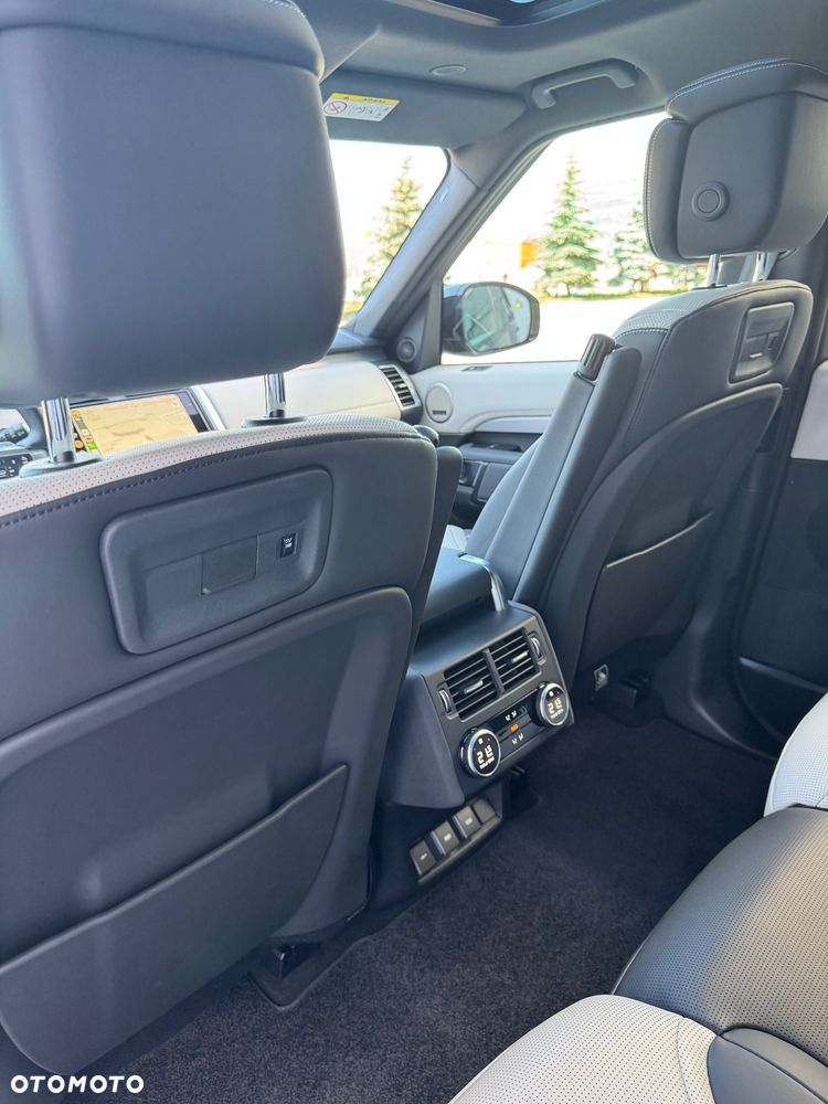 Land Rover Discovery 3.0 D300 mHEV Dynamic HSE - 15