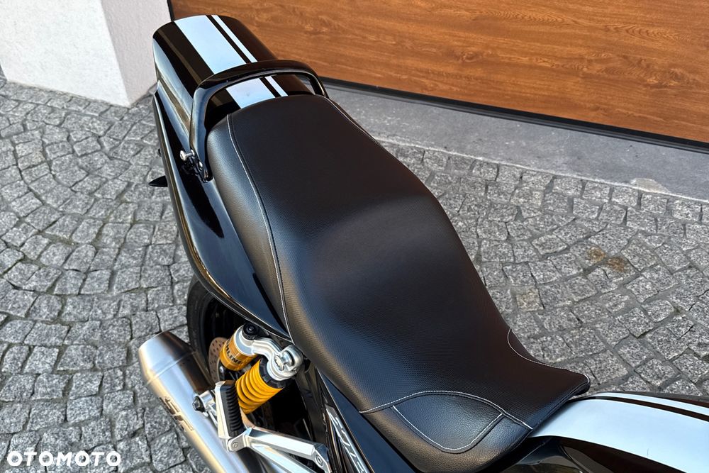Yamaha XJR - 14
