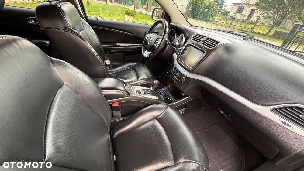 Fiat Freemont 2.0 Multijet 16V DPF Automatik Allrad Black Code - 17