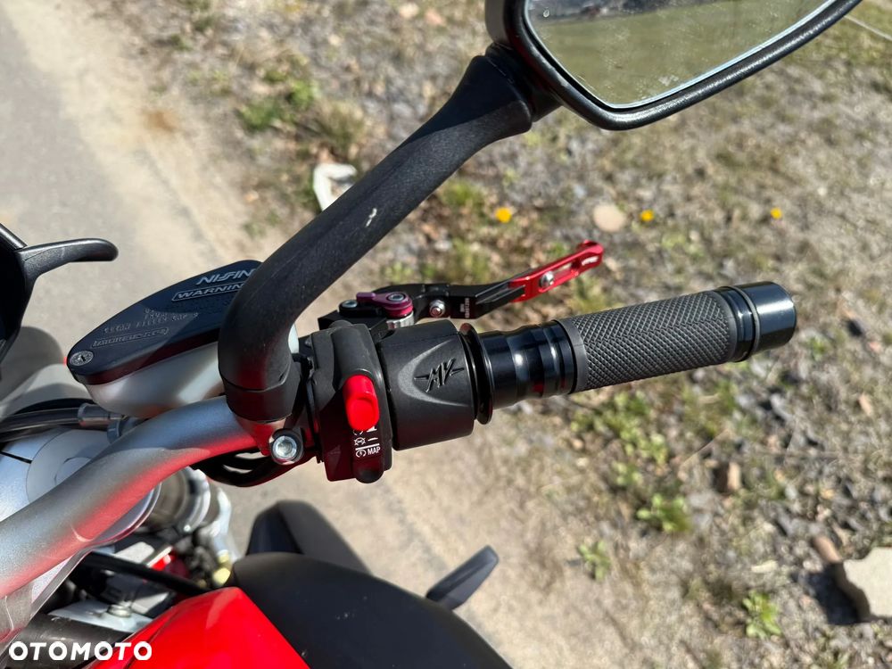 MV AGUSTA Brutale - 30