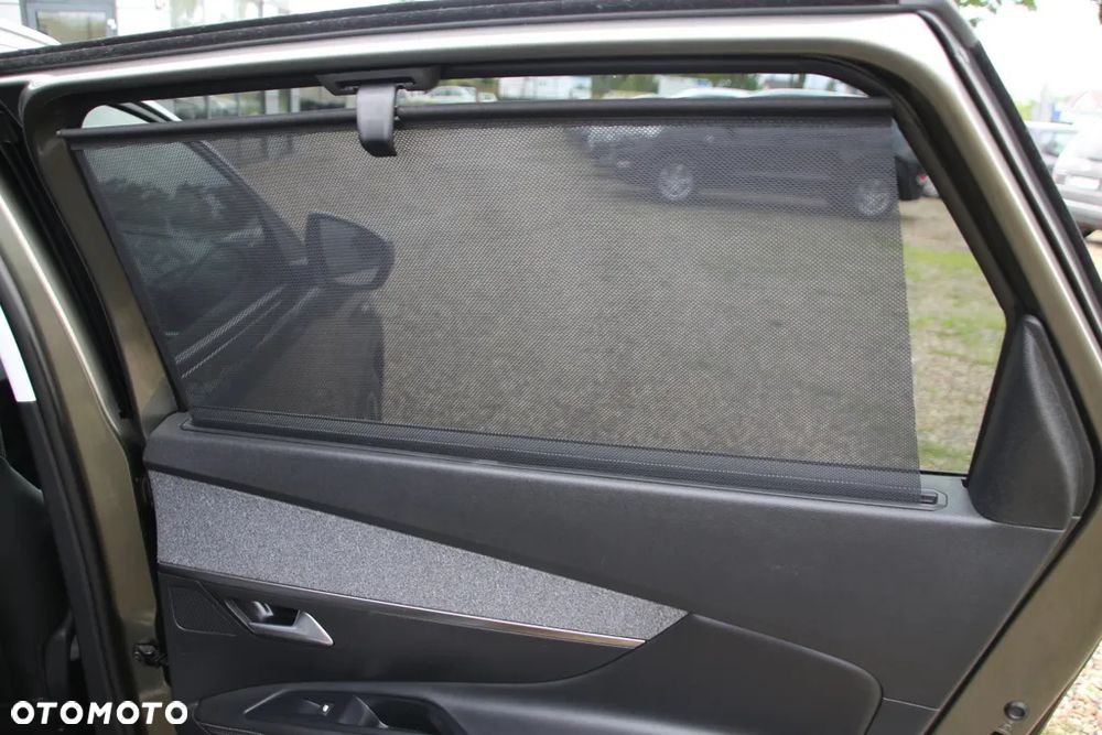 Peugeot 5008 1.6 THP Allure S&S EAT6 - 23