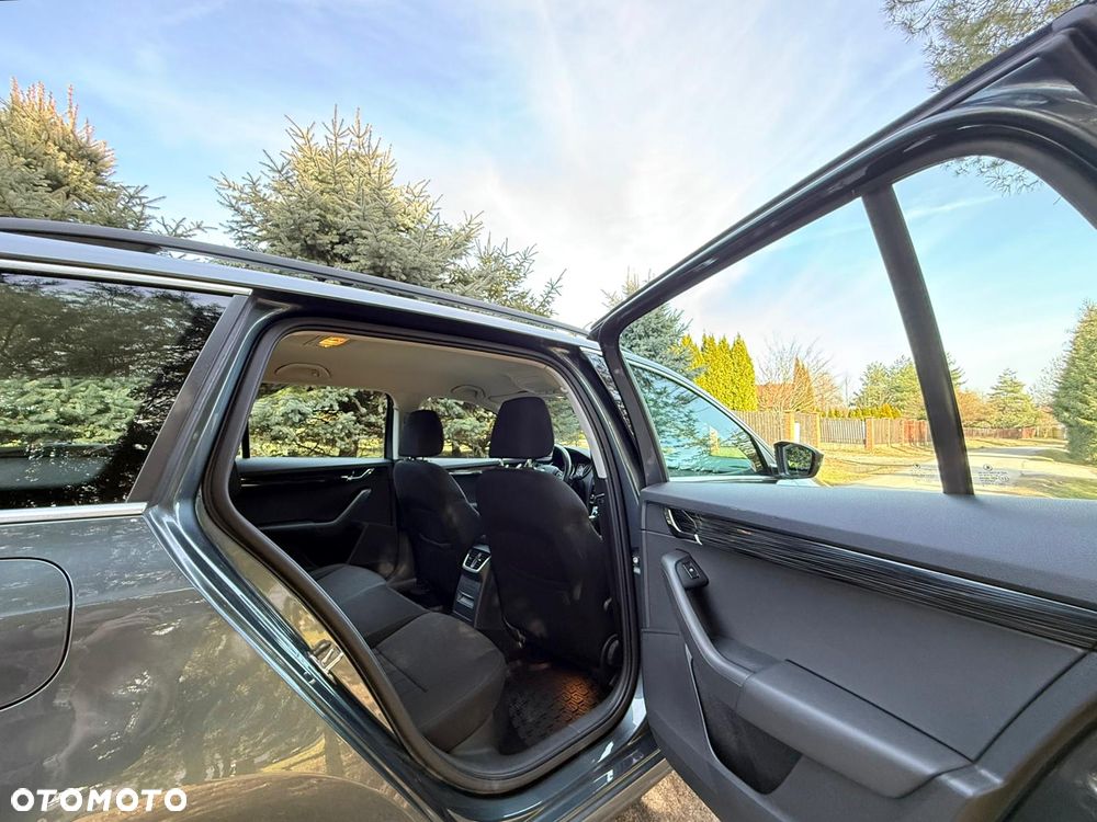 Skoda Octavia 1.8 TSI Style DSG - 30