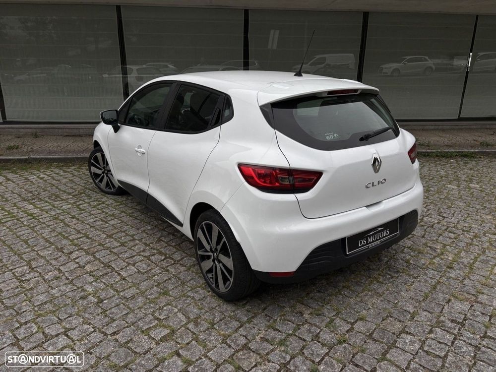 Renault Clio 1.5 dCi Comfort - 4