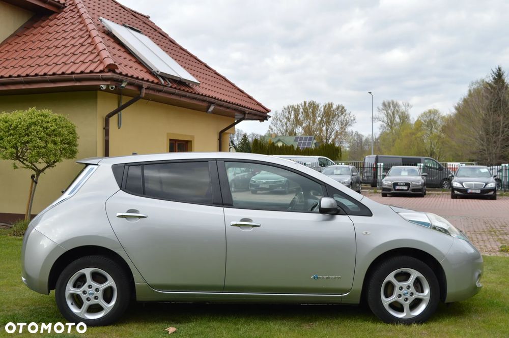 Nissan Leaf 24 kWh (mit Batterie) Visia - 10