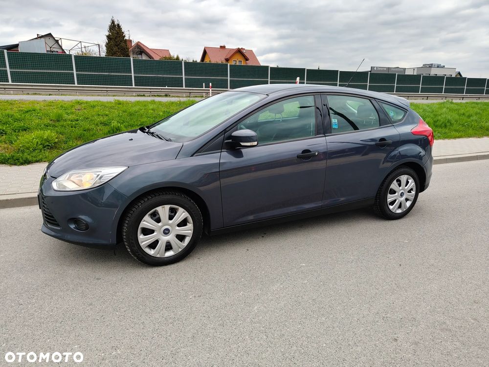 Ford Focus 1.6 Ambiente - 5