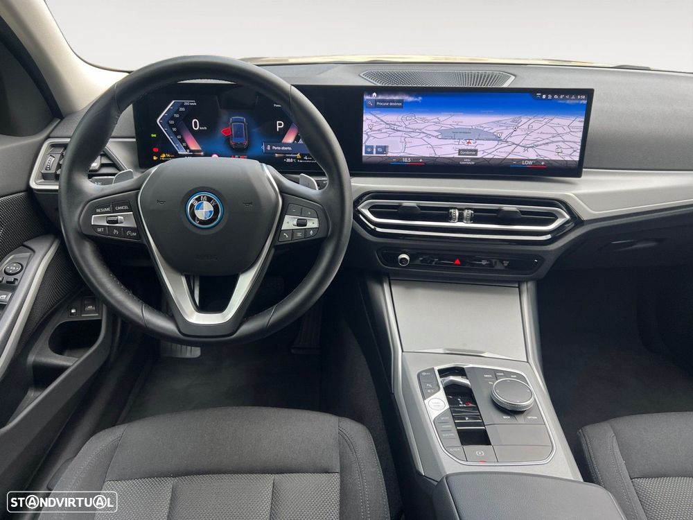 BMW 320 e Auto - 10