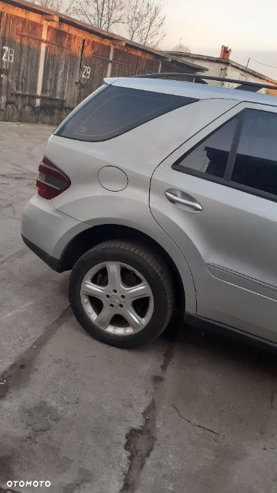 Drzwi Mercedes ML W164 - 3