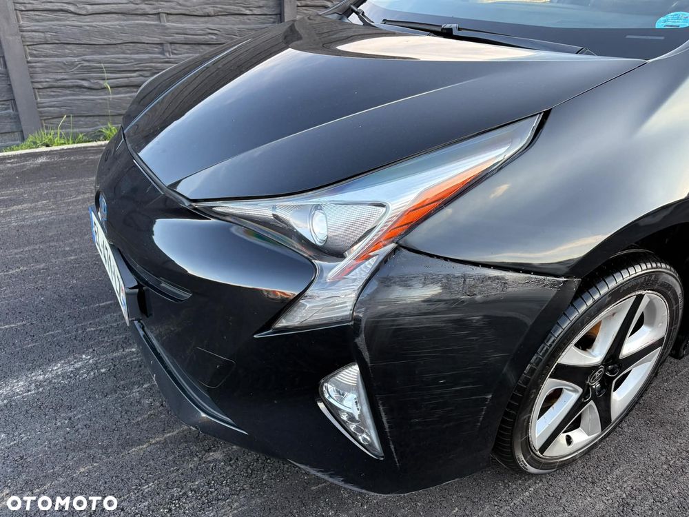 Toyota Prius Hybrid - 31