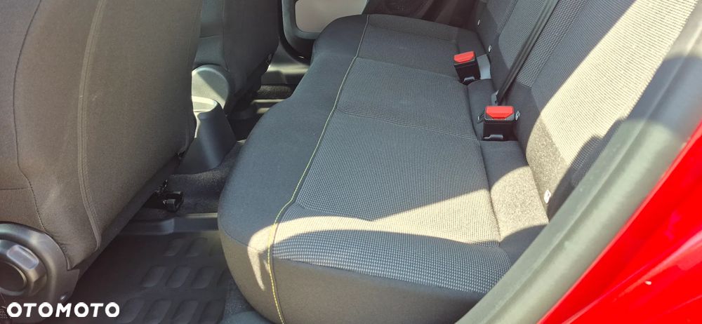 Citroën C3 1.2 PureTech Max EAT6 - 25