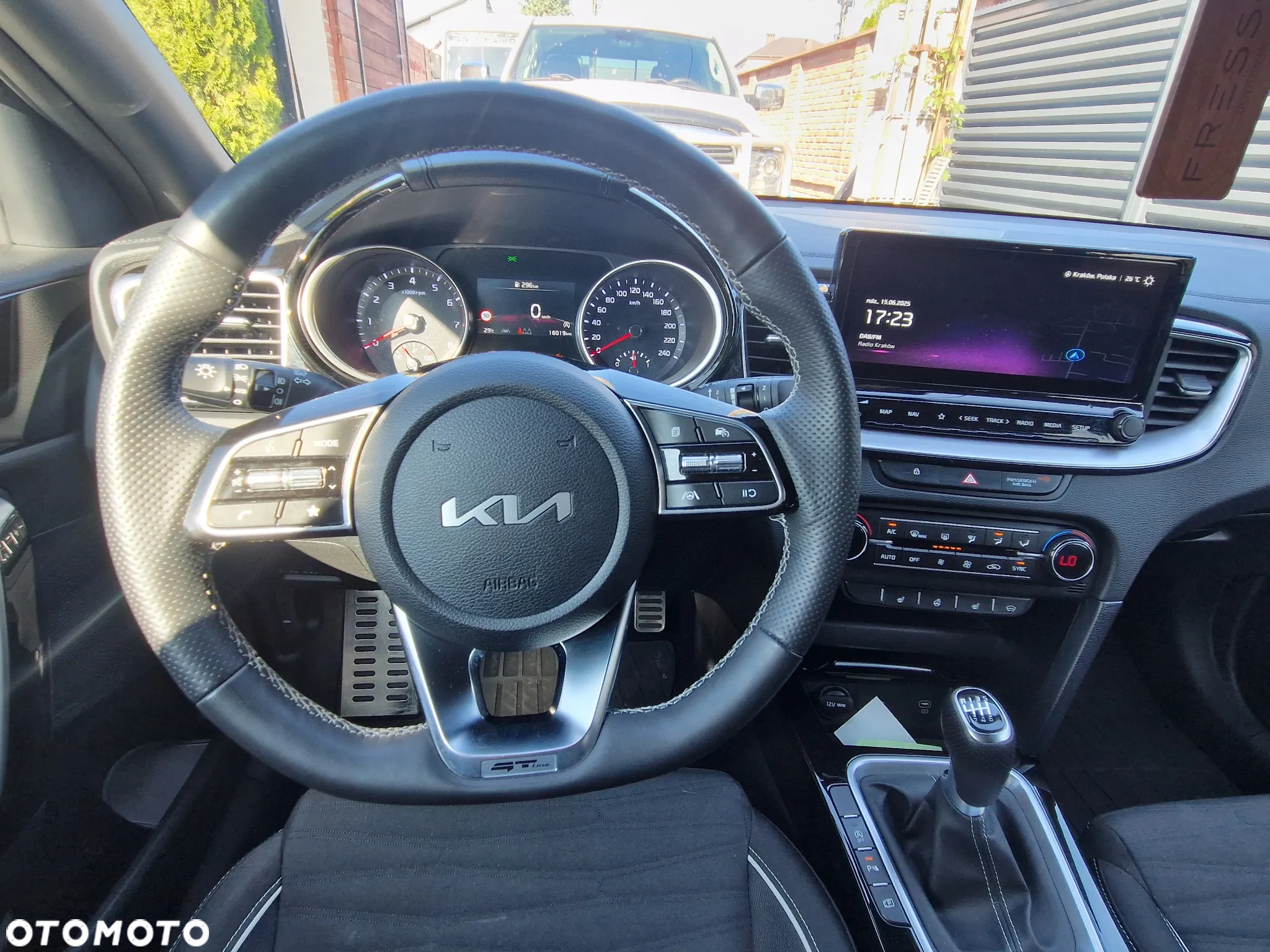 Kia ProCeed 1.5 T-GDI GT Line - 8