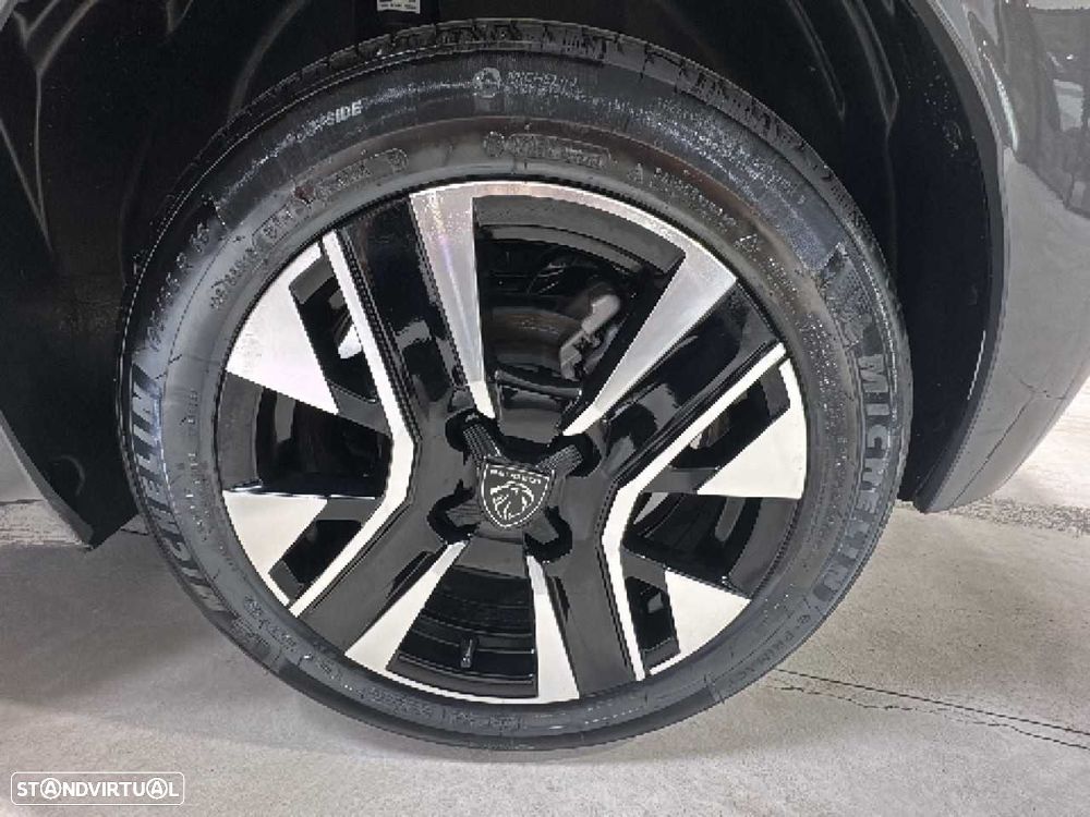 Peugeot 208 1.2 PureTech Allure - 11