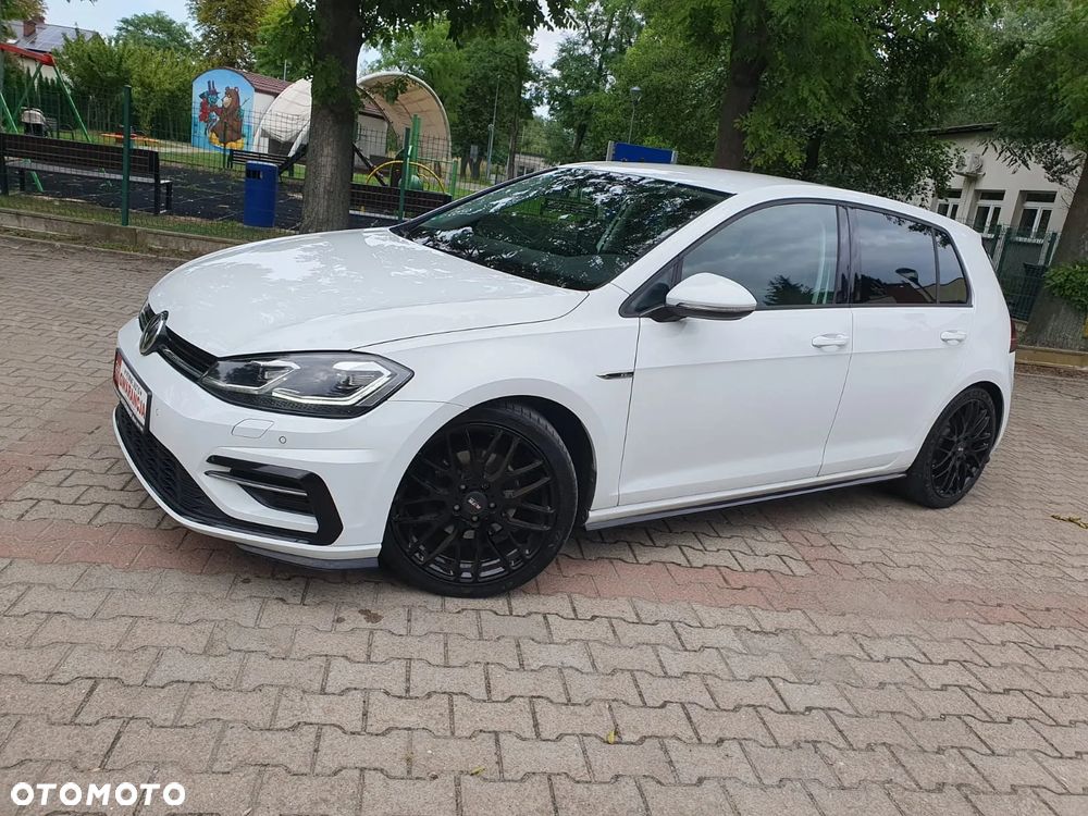 Volkswagen Golf 1.5 TSI OPF R-Line - 23