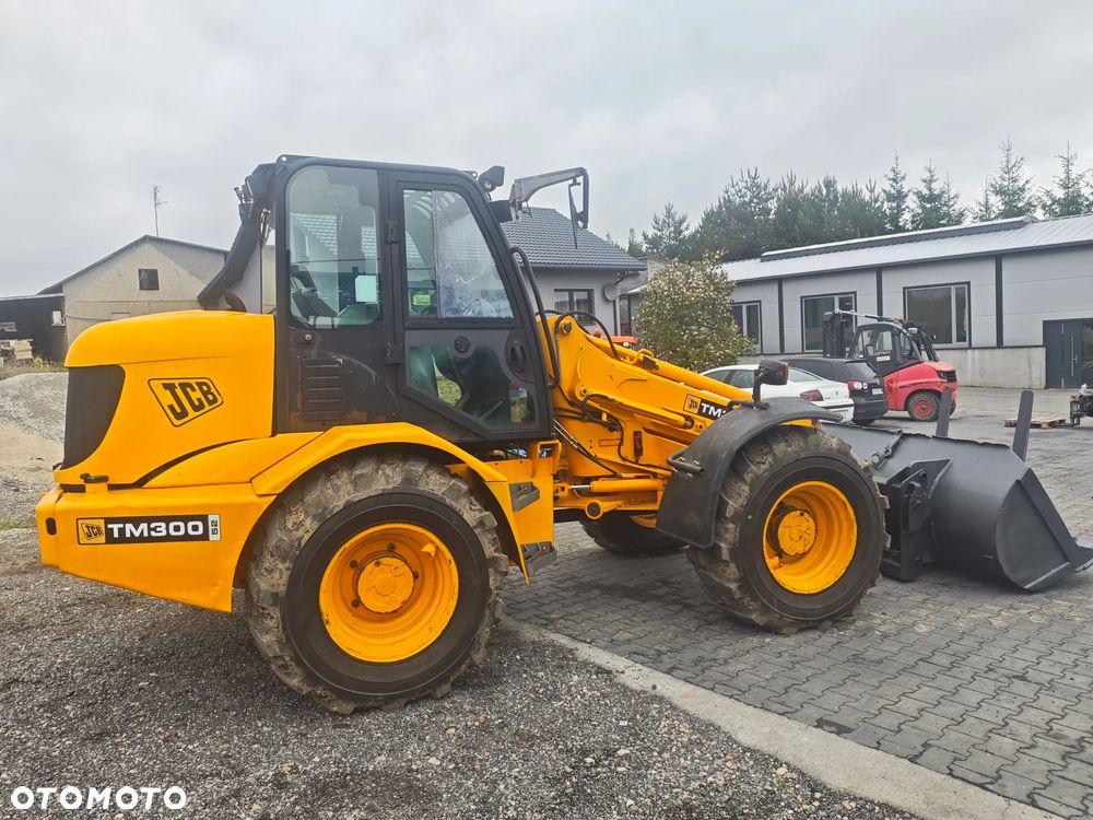 JCB TM300 - 10