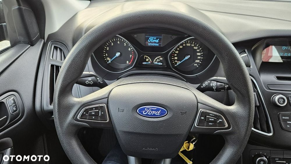 Ford Focus - 18