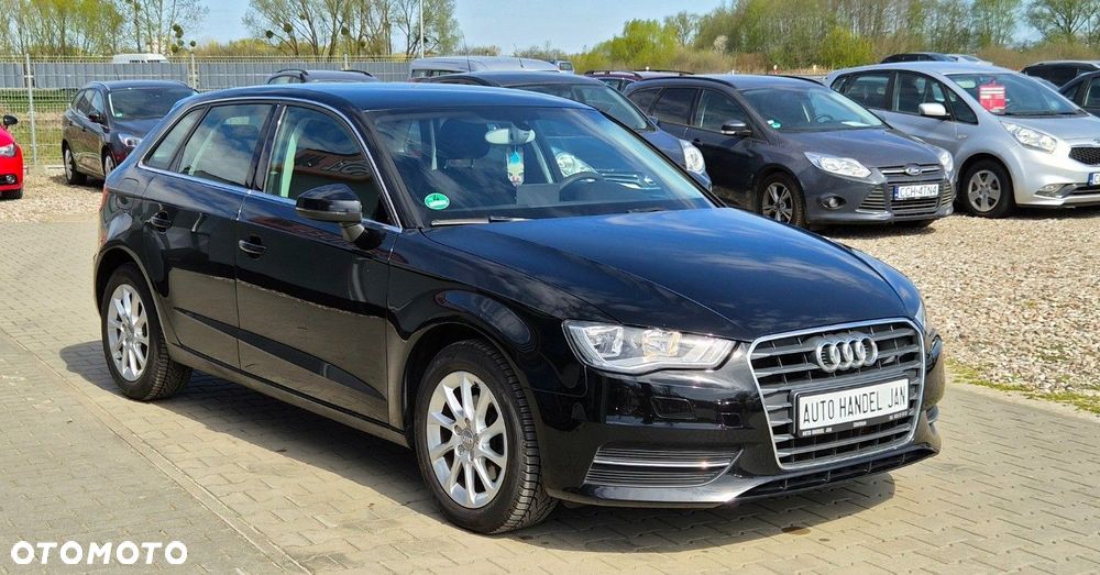 Audi A3 Sportback - 11