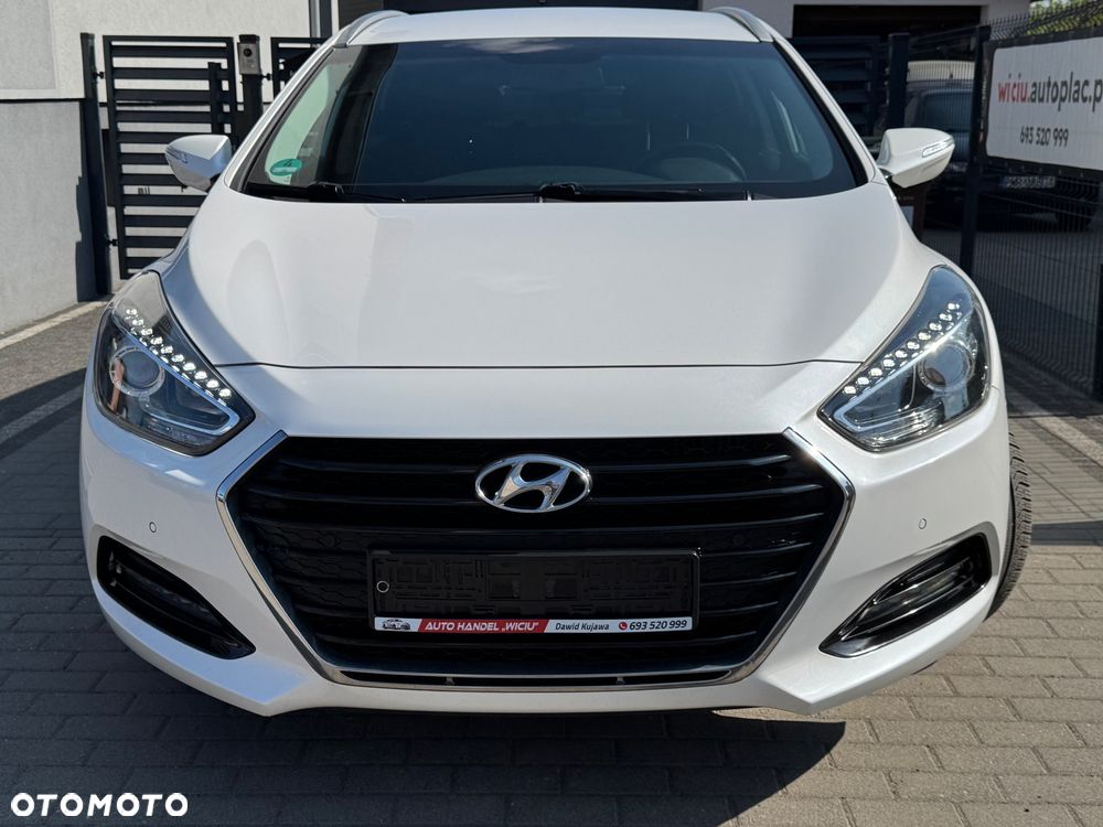 Hyundai i40 Kombi 1.7 CRDi Trend - 3