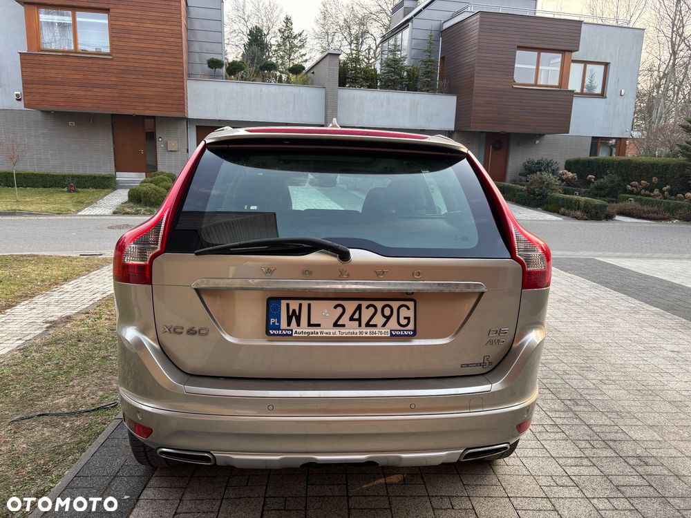 Volvo XC 60 D5 AWD Summum - 5