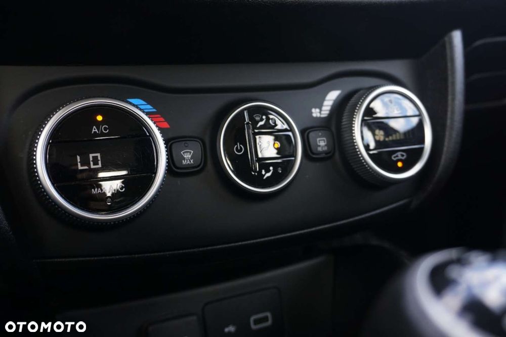 Fiat Tipo - 12