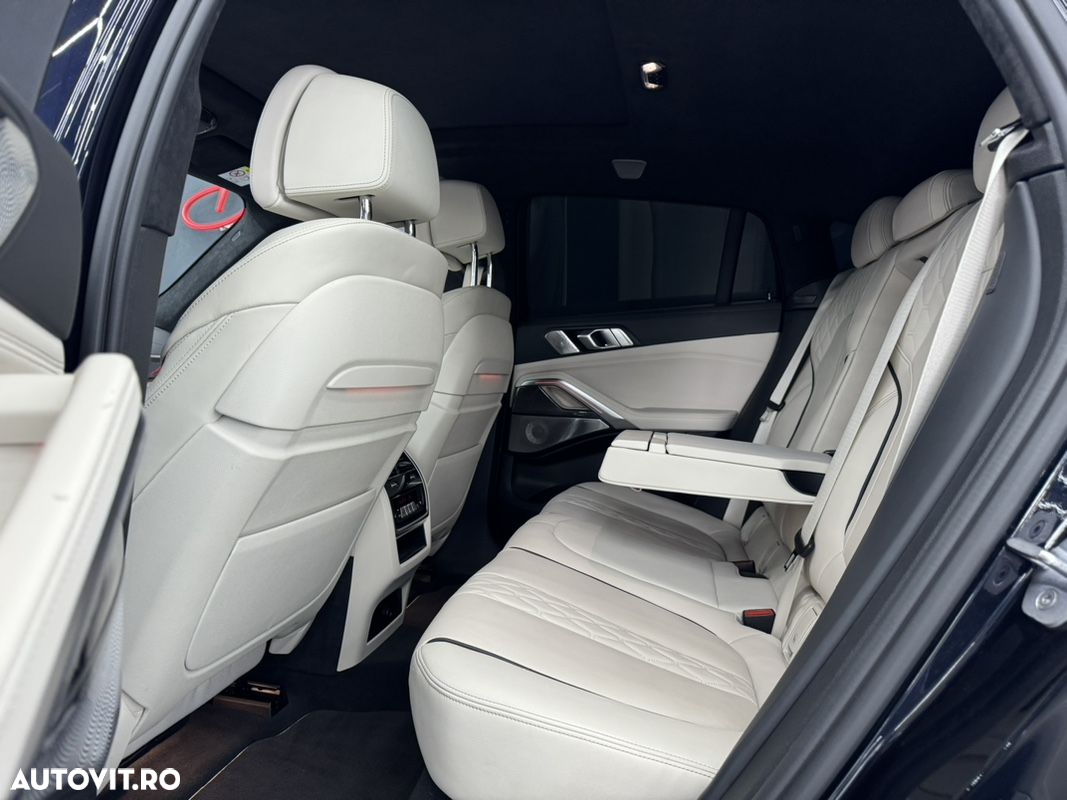 BMW X6 xDrive30d - 11