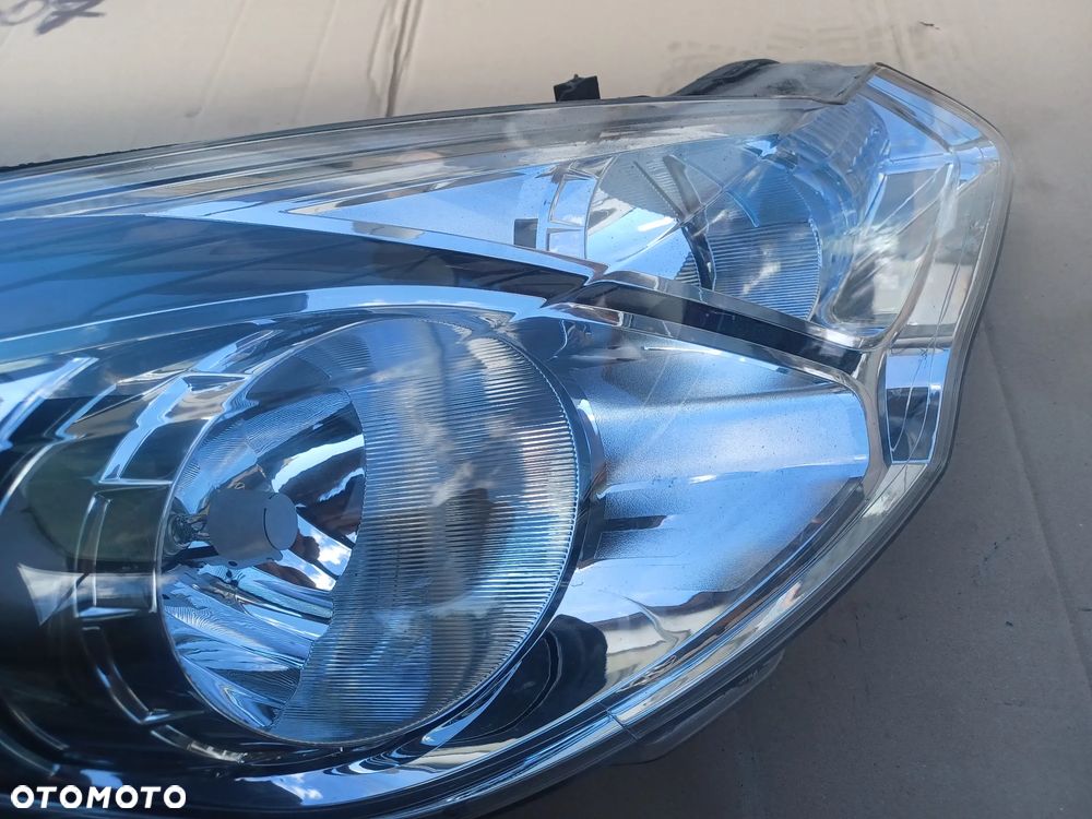 LAMPA PRZEDNIA PRAWA C3 II LIFT 9677033880-04 - 6