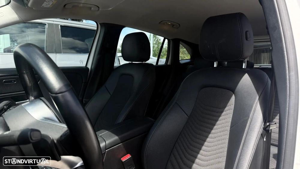 Mercedes-Benz GLA 180 d Style - 11
