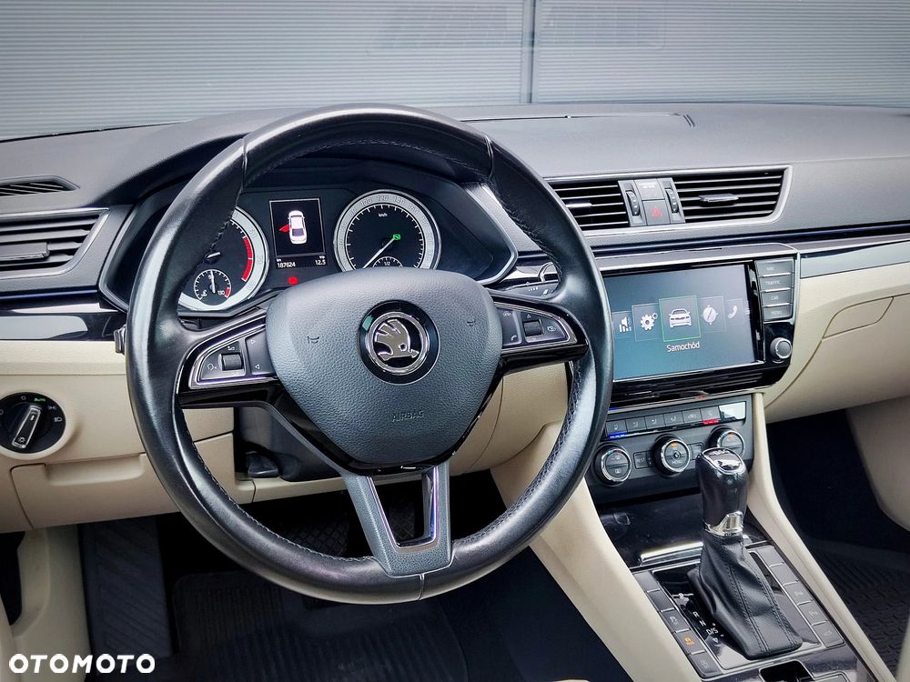 Skoda Superb 2.0 TSI 4x4 L&K DSG - 4