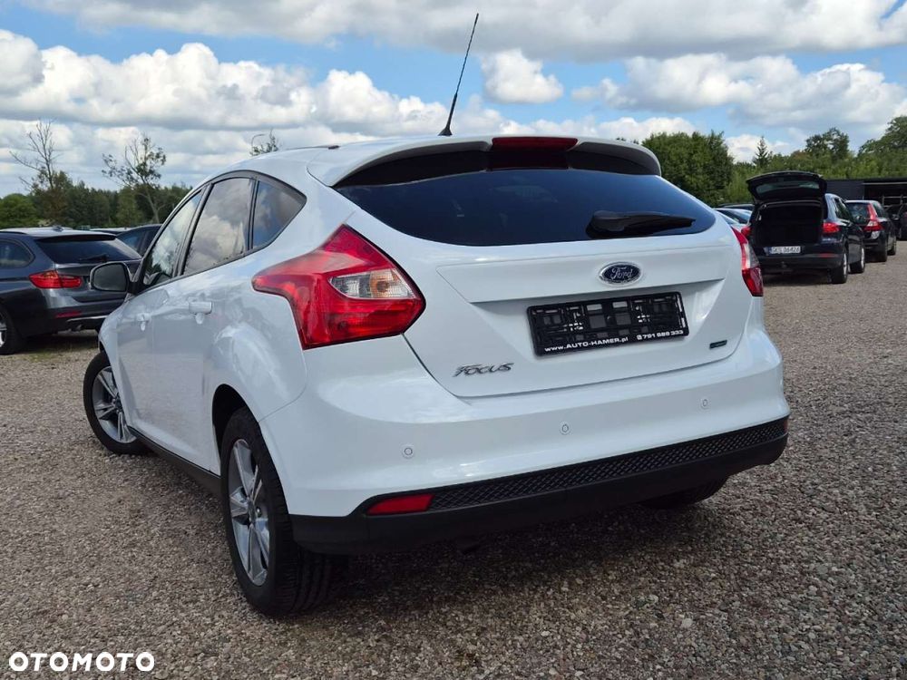 Ford Focus - 23