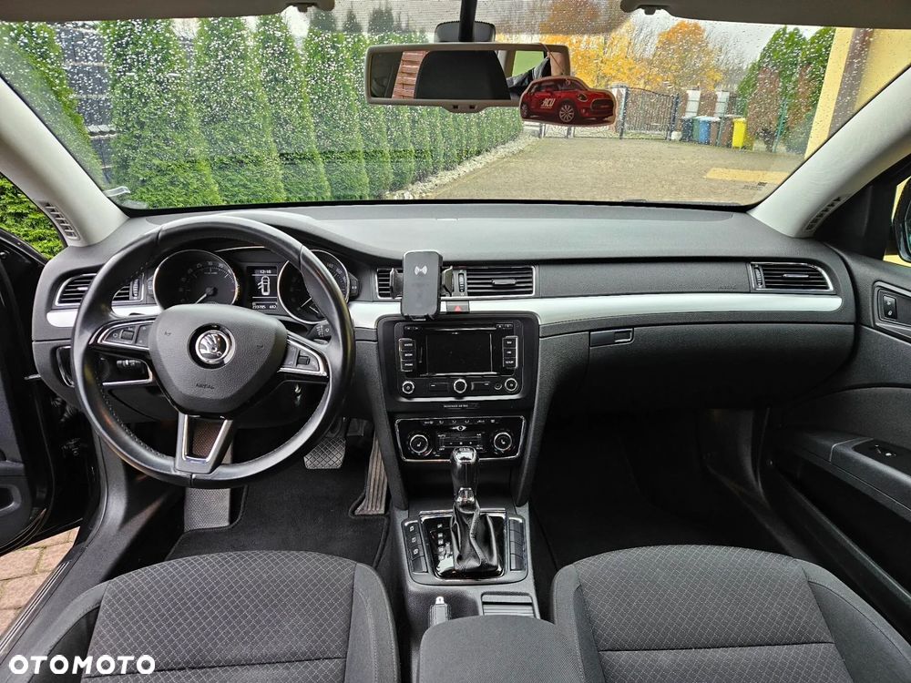 Skoda Superb 2.0 TDI Green tec DSG Active - 18