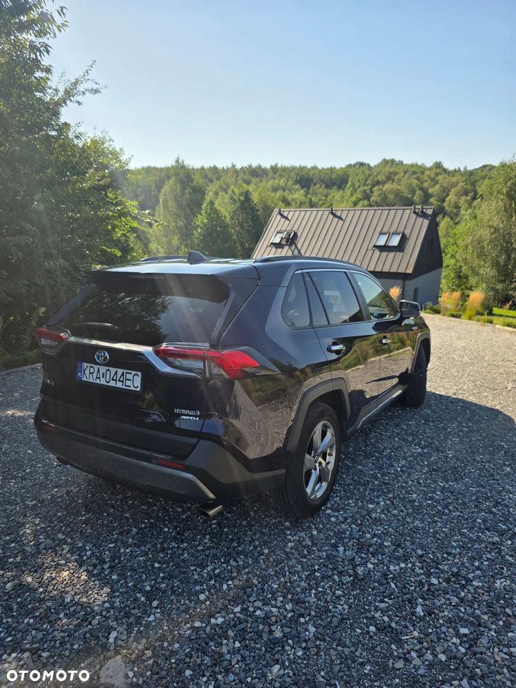 Toyota RAV4 - 7