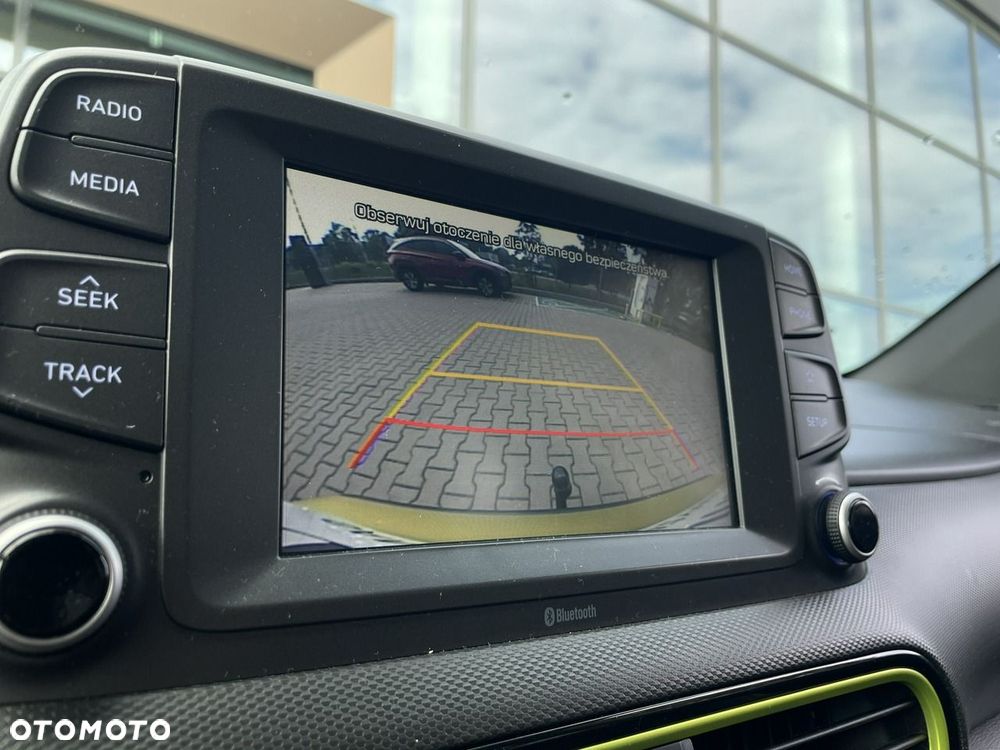 Hyundai Kona - 24