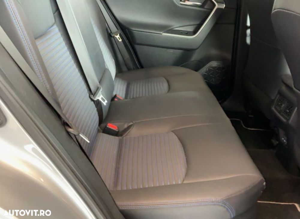 Toyota RAV4 2.5 4x4 Hybrid Black Edition - 12