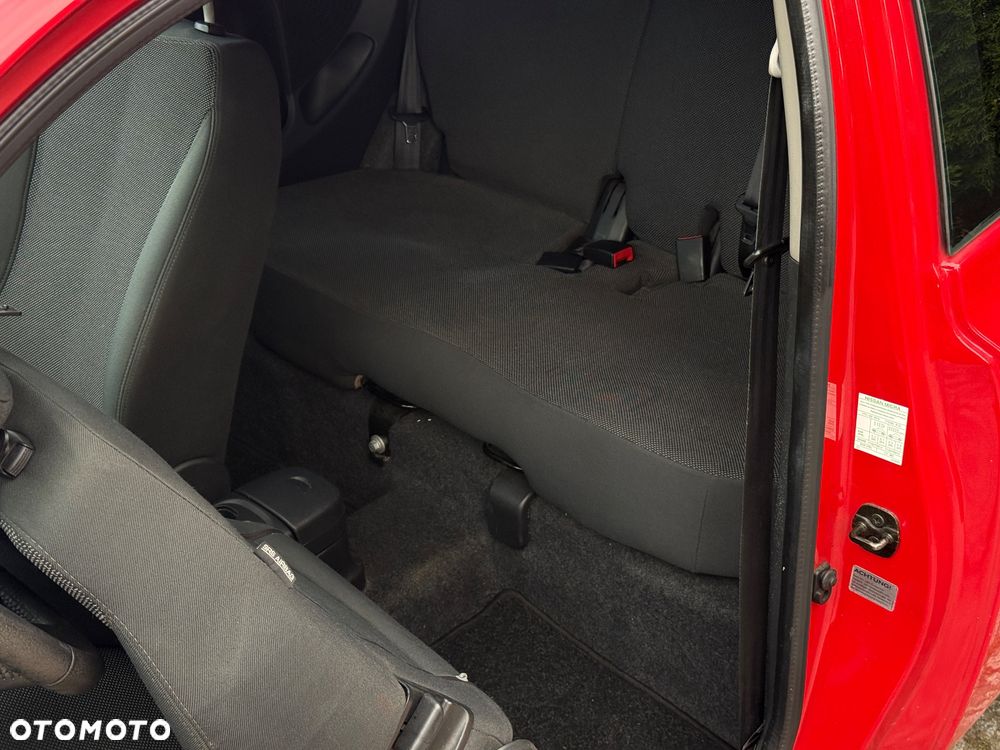 Nissan Micra - 8