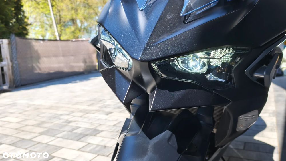 Kawasaki Ninja 500 - 8