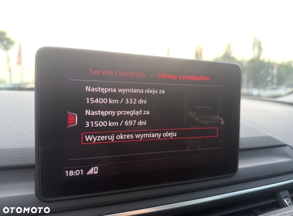 Audi A4 Limousine - 31